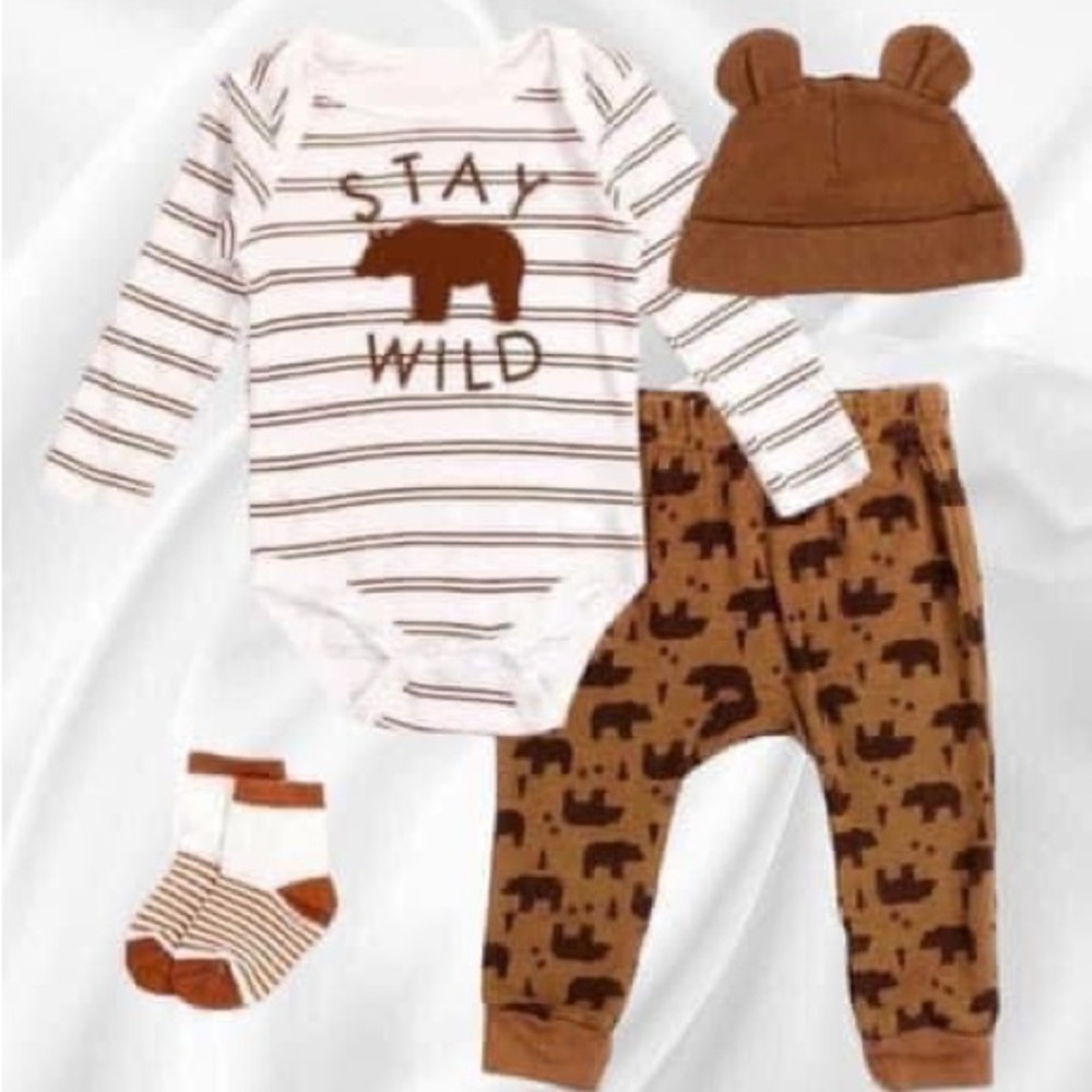 Stay Wild 4 piece outfit 0-3 months